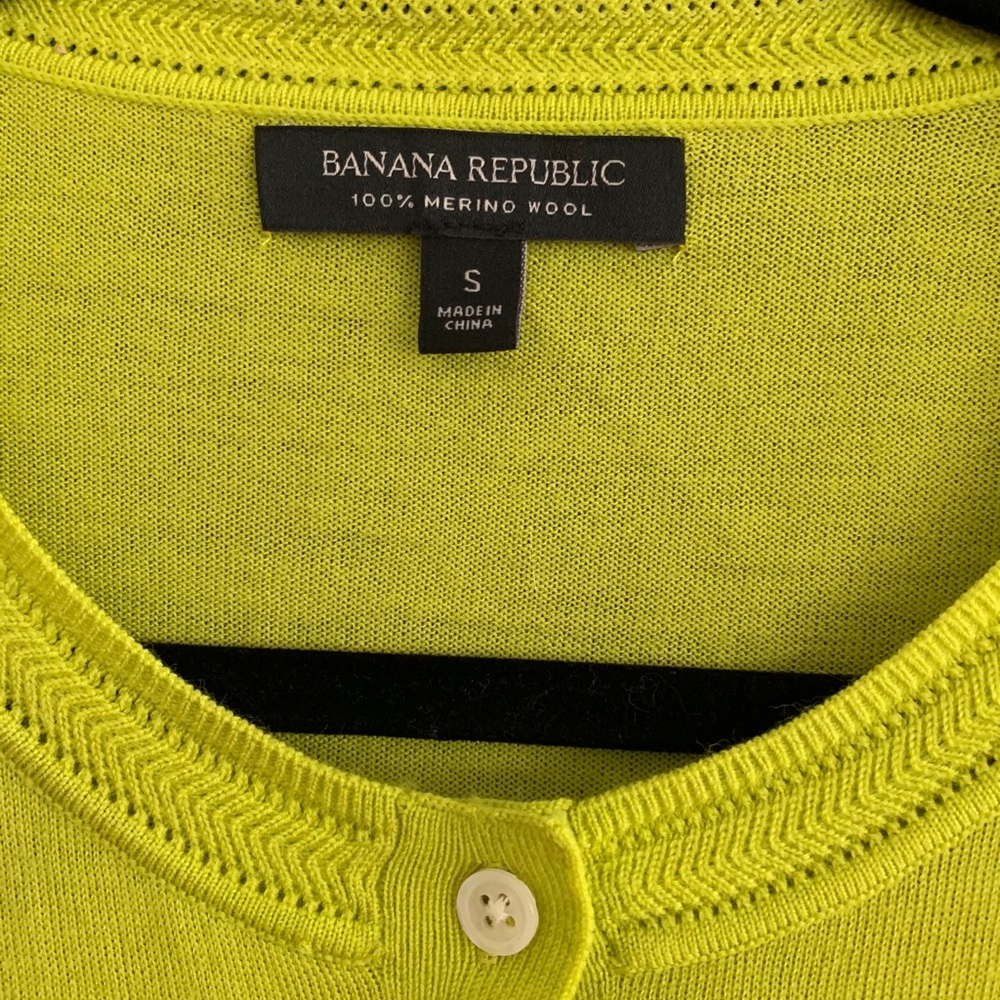 Banana republic cardigan sweater. 100% wool.